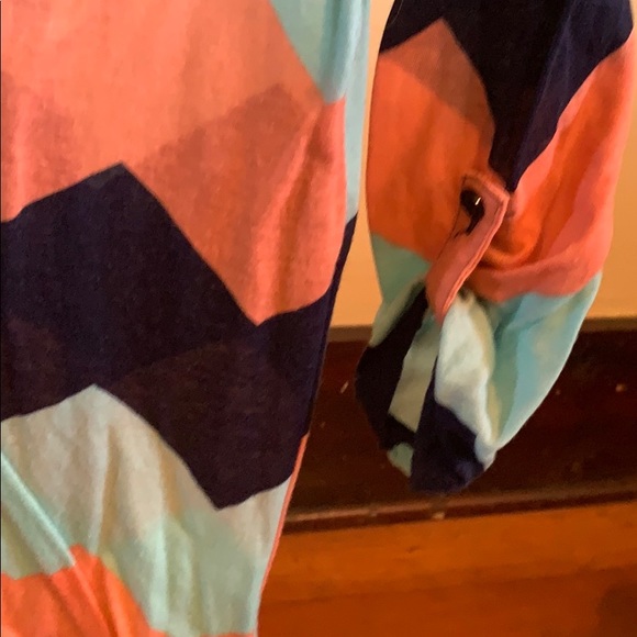 Chevron top - Picture 3 of 3